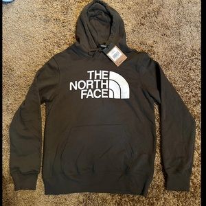 🔥North Face Taupe Green Sweatshirt🔥